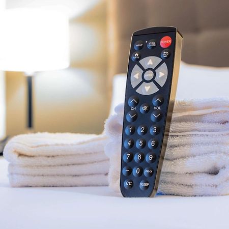 Drury Inn & Suites Meridian Bagian luar foto
