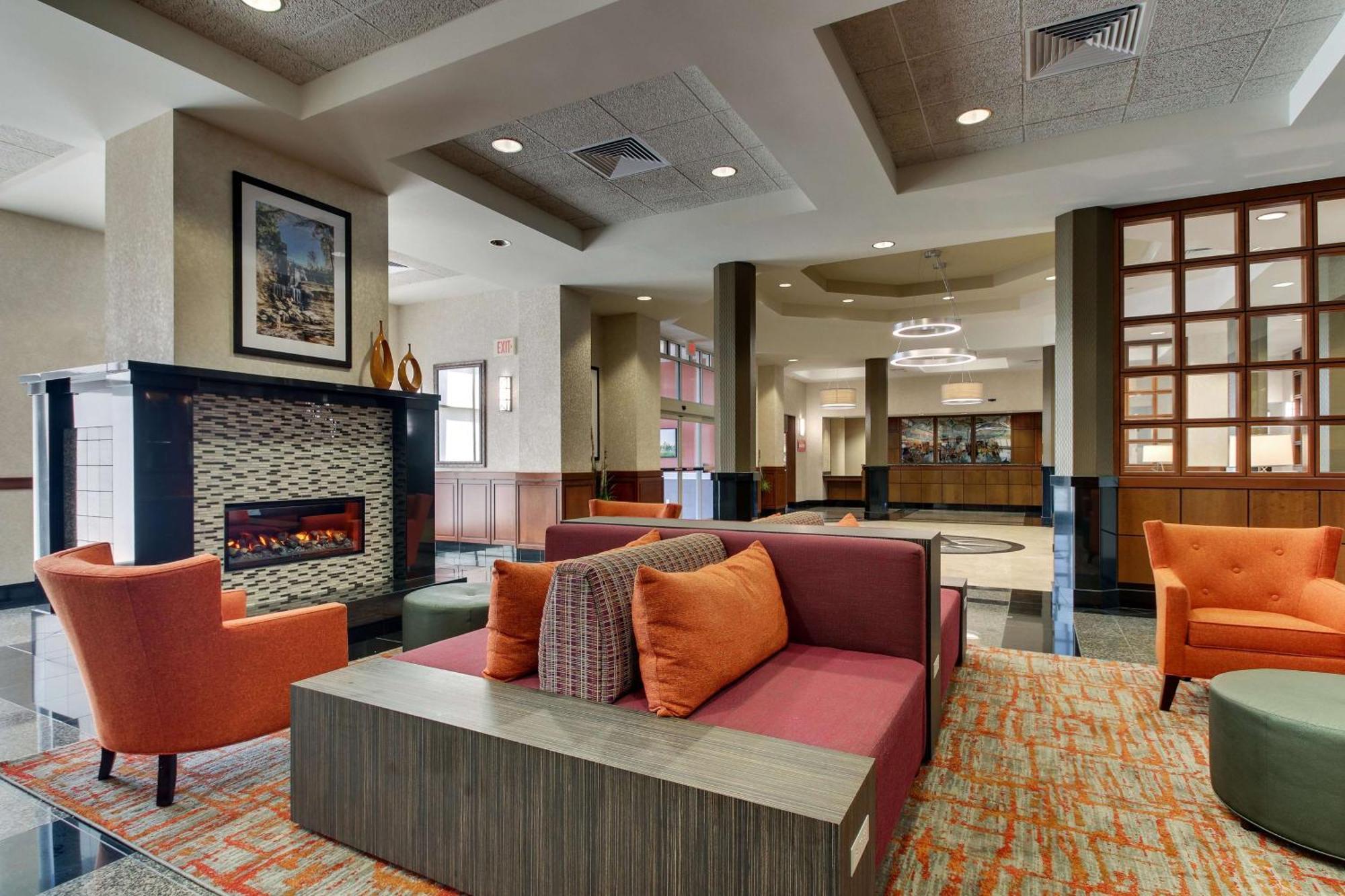 Drury Inn & Suites Meridian Bagian luar foto